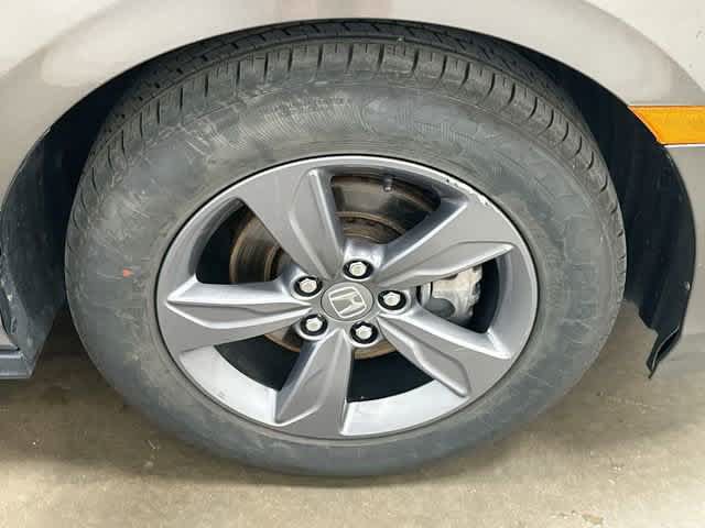 Used 2021 Honda Odyssey EX image 5