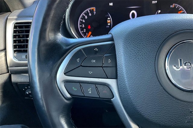 Certified 2022 Jeep Grand Cherokee Laredo X image 20