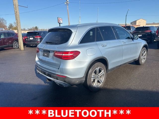 Used 2018 Mercedes-Benz GLC 300 4MATIC image 3