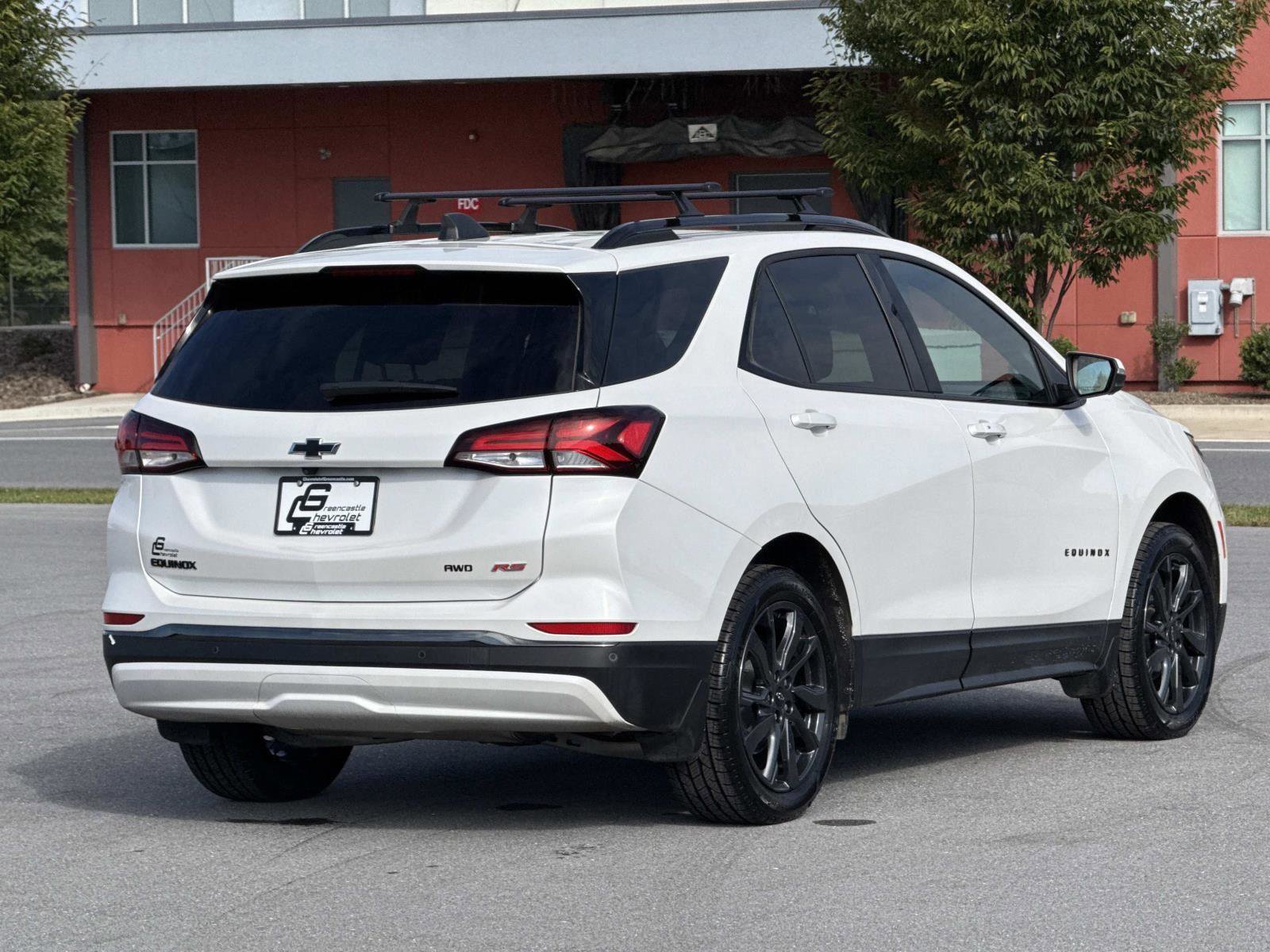 Used 2023 Chevrolet Equinox RS w/ RS Leather Package image 24