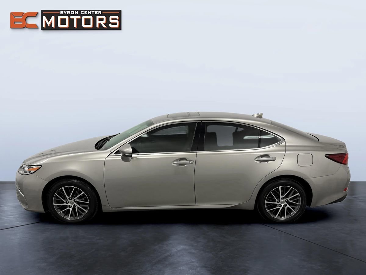 Used 2018 Lexus ES 350 FWD image 3