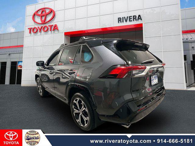 Certified 2025 Toyota RAV4 XSE w/ Premium Package AWD/4WD image 2