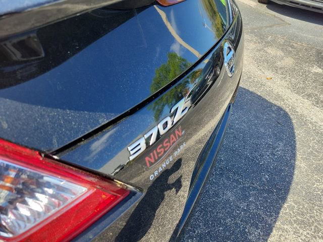 Used 2020 Nissan 370Z Coupe image 7