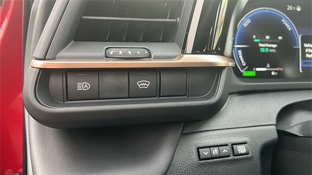 New 2026 Toyota Crown XLE image 19