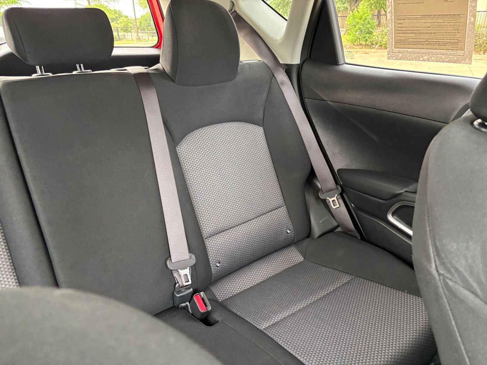 Used 2025 Kia Soul LX w/ LX Technology Package image 37