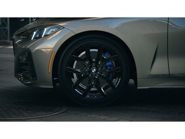 Used 2026 BMW 430i xDrive Coupe w/ M Sport Package image 7