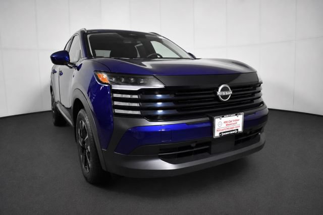 Used 2025 Nissan Kicks SV w/ SV Premium Package AWD/4WD image 3