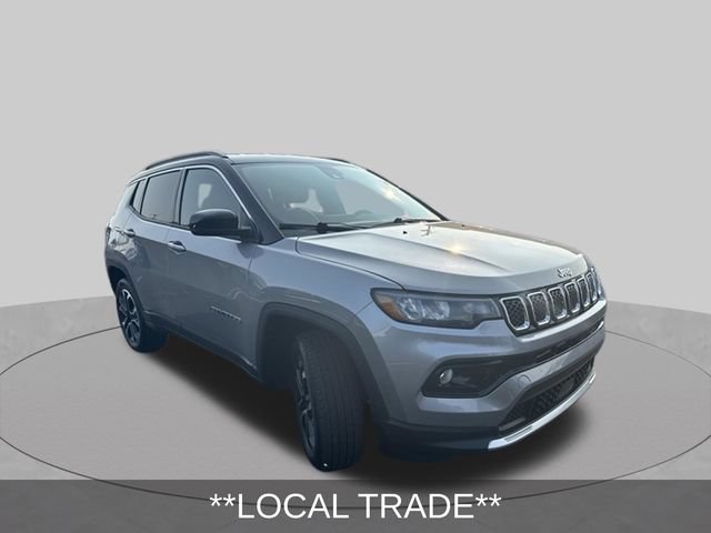 Used 2024 Jeep Compass Limited AWD/4WD image 3