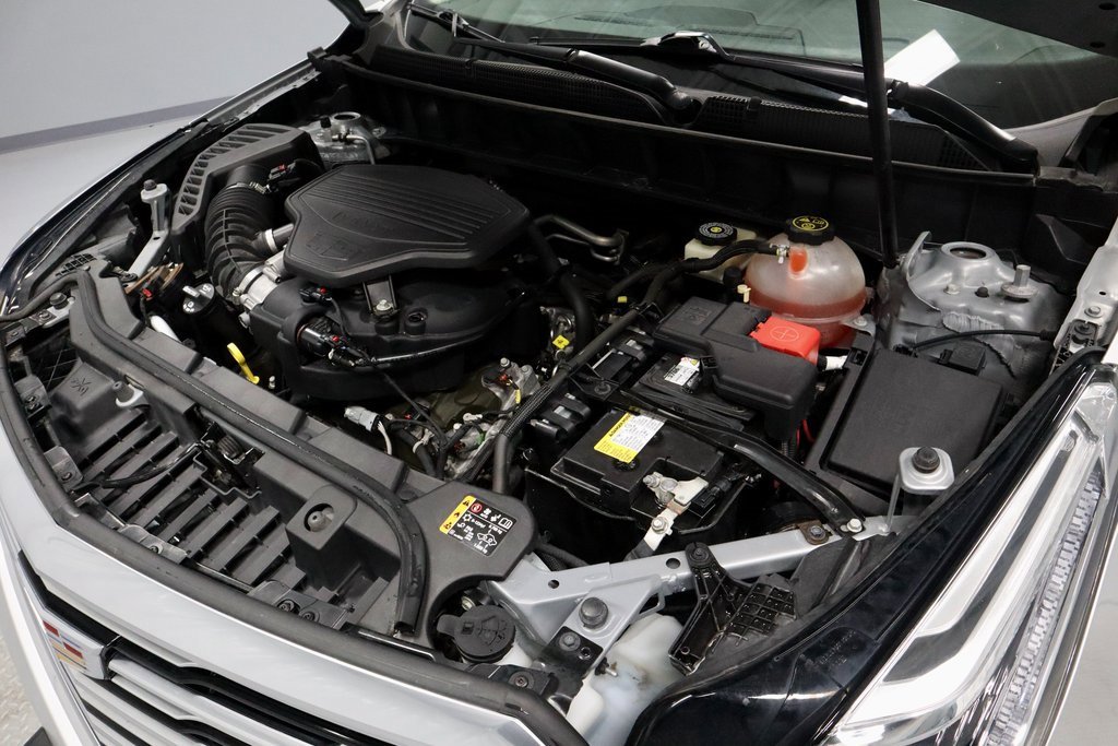 Used 2017 Cadillac XT5 Premium Luxury w/ LPO, Wheel Lock Package image 19