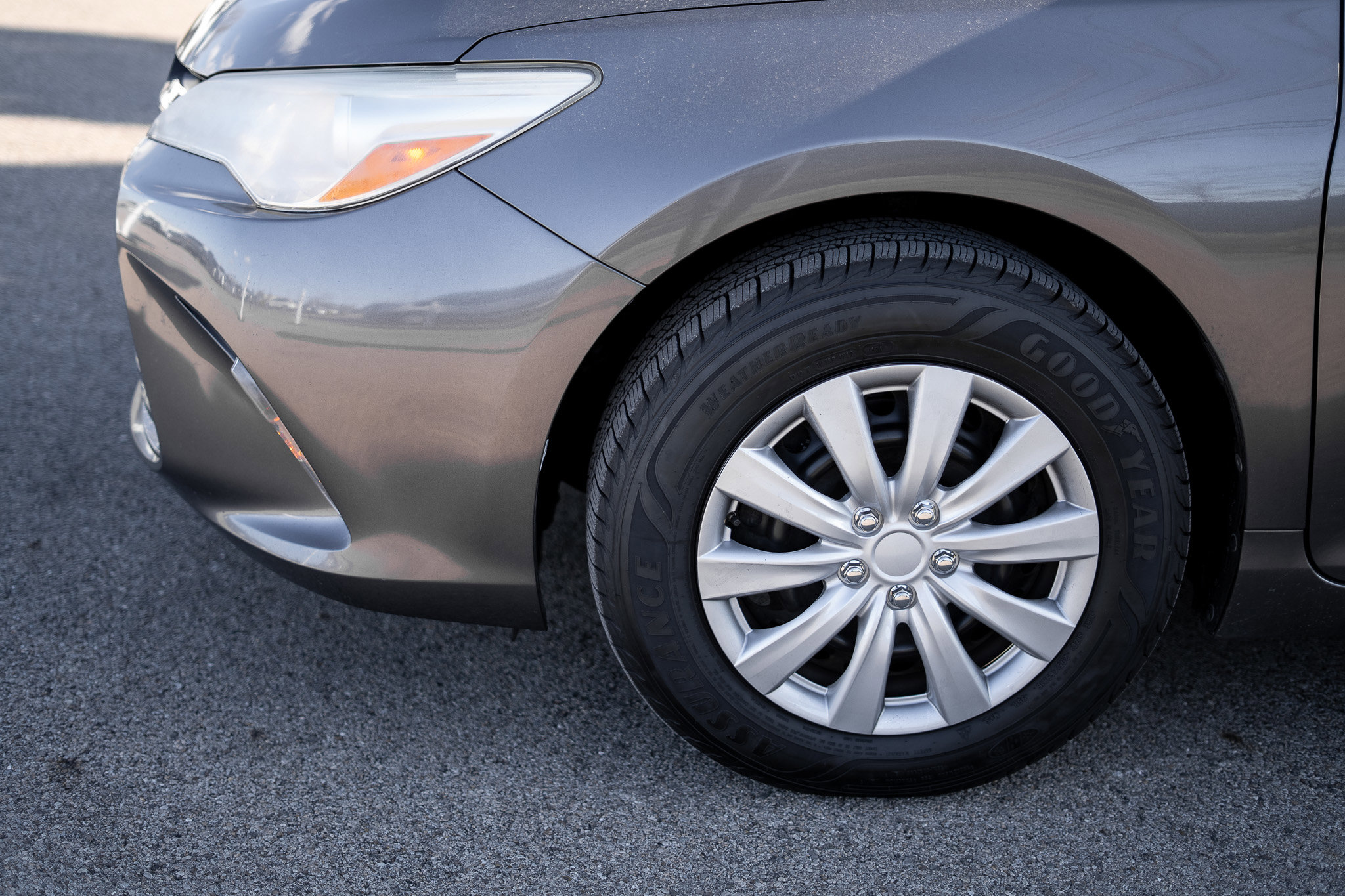 Used 2017 Toyota Camry LE image 9