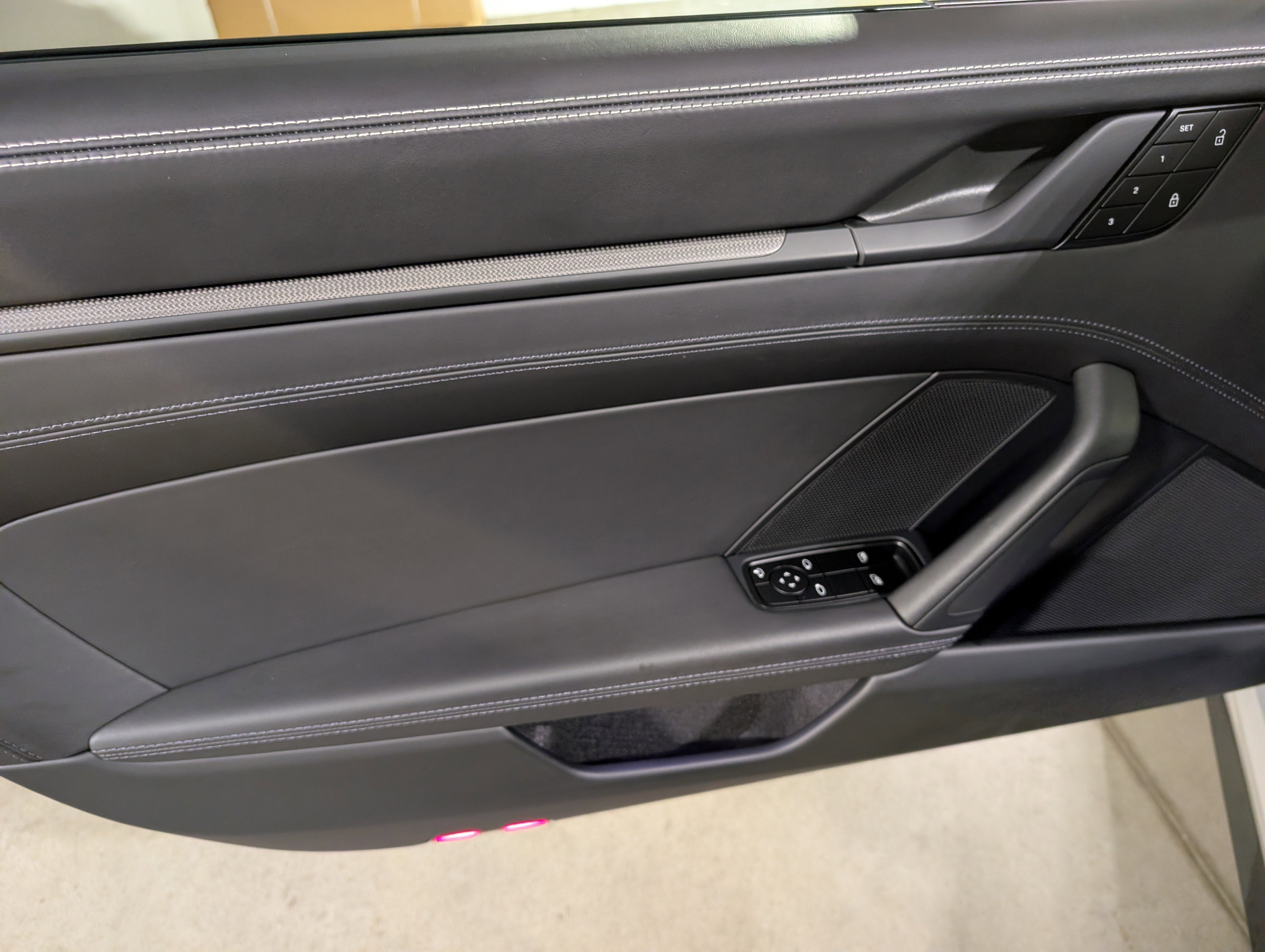 Used 2023 Porsche 911 Targa 4 GTS image 21