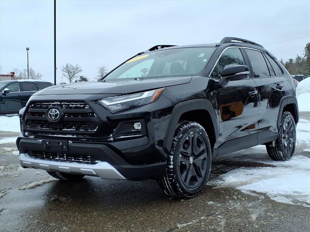 Used 2024 Toyota RAV4 Adventure image 29