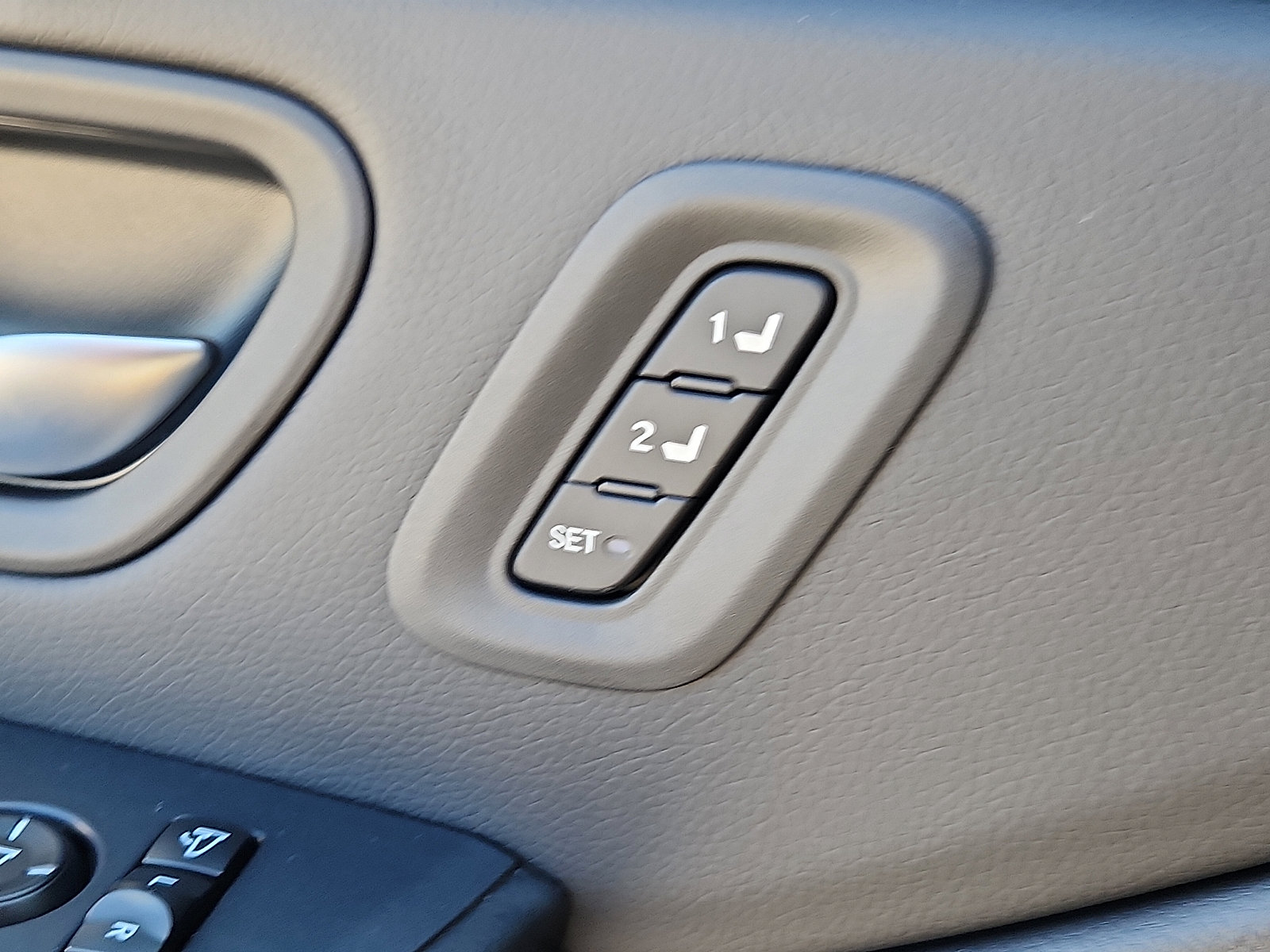 New 2025 Honda Pilot TrailSport image 16