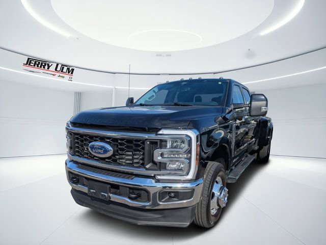 Used 2025 Ford F350 Lariat image 5