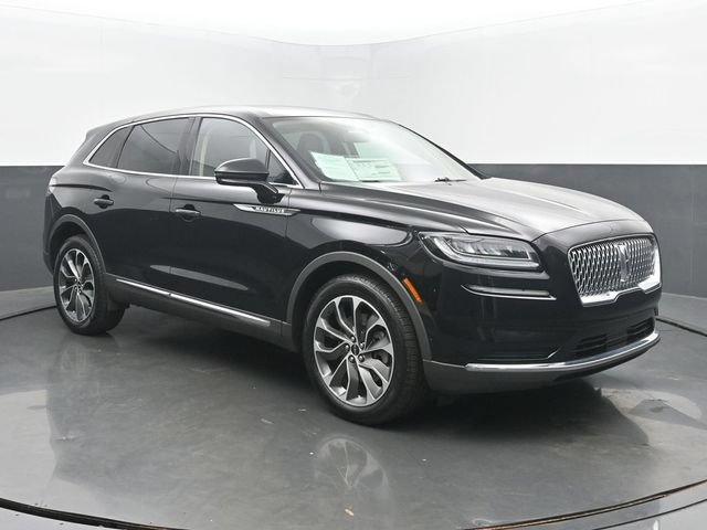 Used 2023 Lincoln Nautilus Reserve AWD/4WD image 7