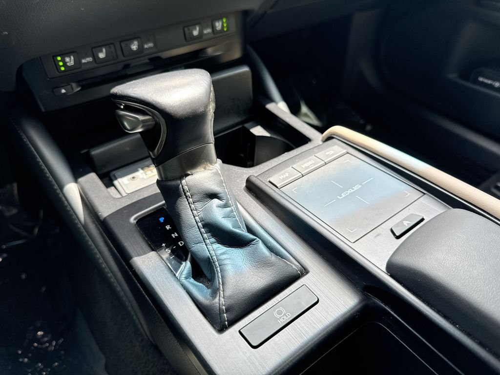 Used 2019 Lexus ES 350 w/ Premium Package FWD image 29