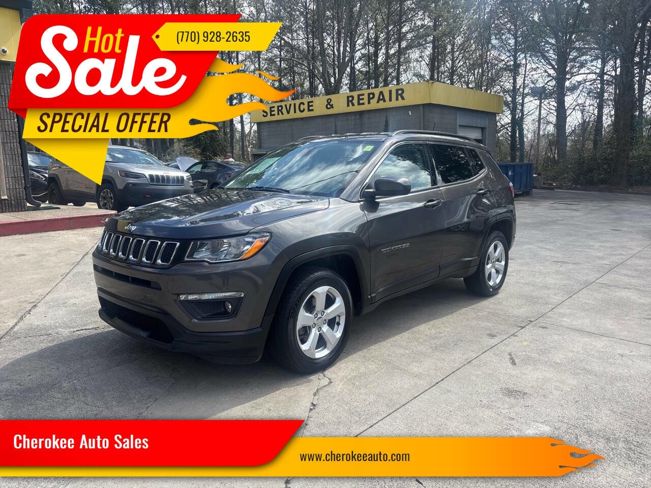 Used 2018 Jeep Compass Latitude w/ Popular Equipment Group AWD/4WD image 1
