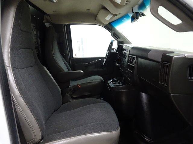 Used 2021 GMC Savana 2500 w/ Driver Convenience Package image 32