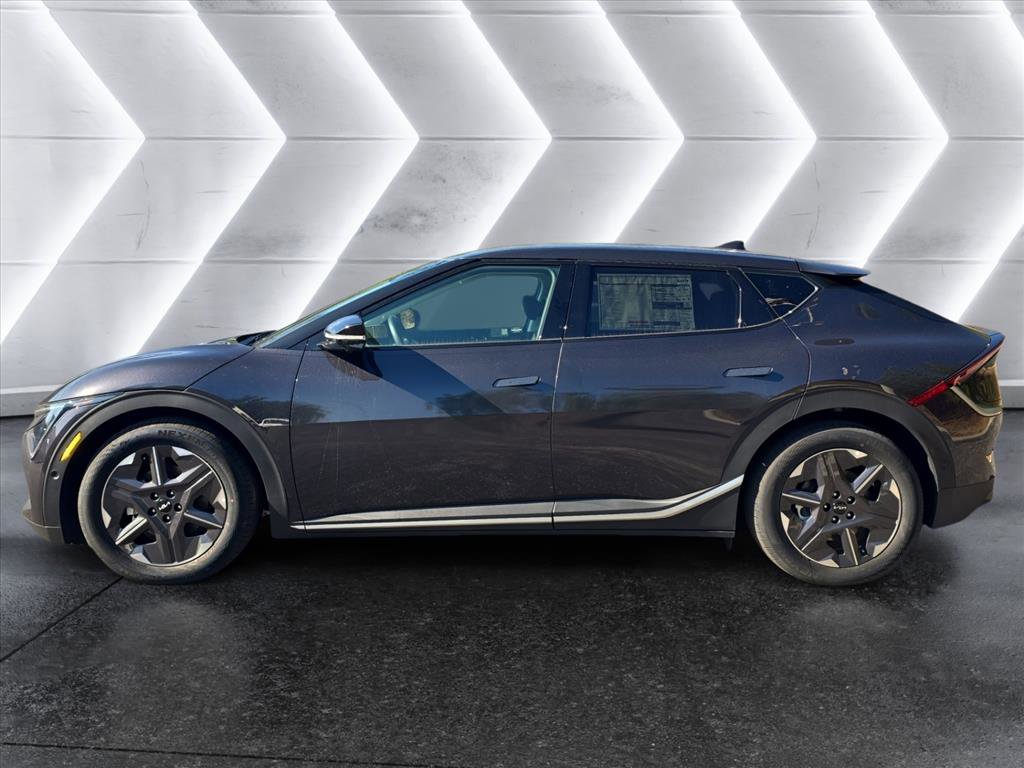 New 2025 Kia EV6 Light w/ Light LR Technology Package image 2