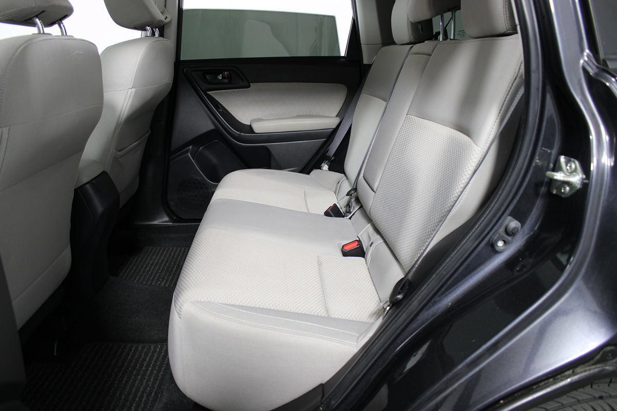 Used 2018 Subaru Forester 2.5i Premium AWD/4WD image 24