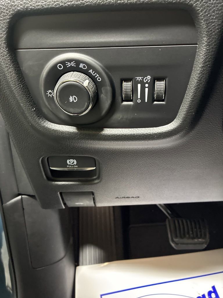 New 2026 Jeep Grand Cherokee L Limited image 14