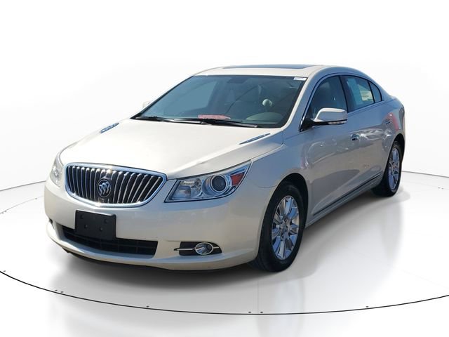 Used 2013 Buick LaCrosse Leather w/ Driver Confidence Package FWD image 2