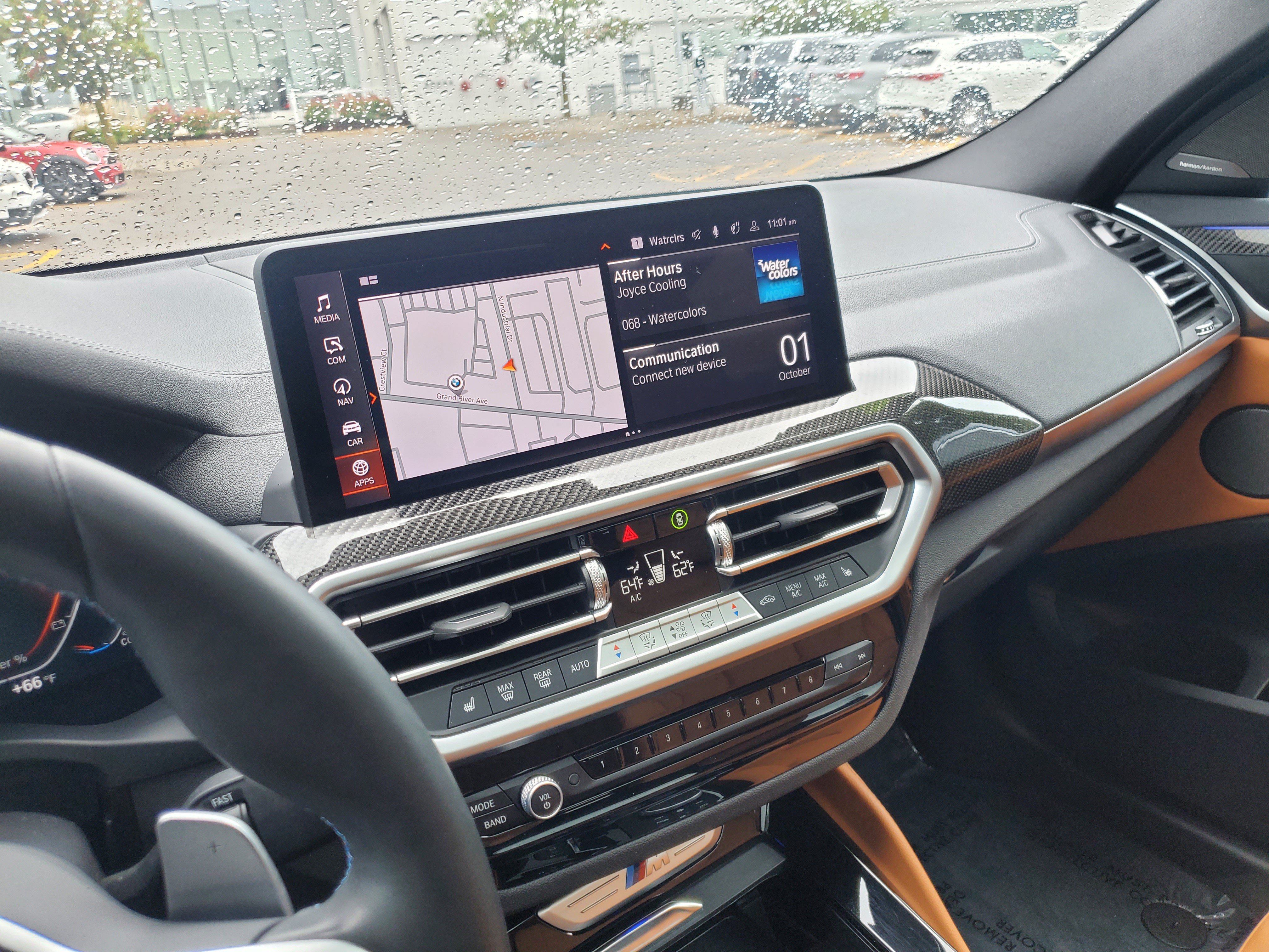Certified 2025 BMW X4 M40i w/ Premium Package AWD/4WD image 17