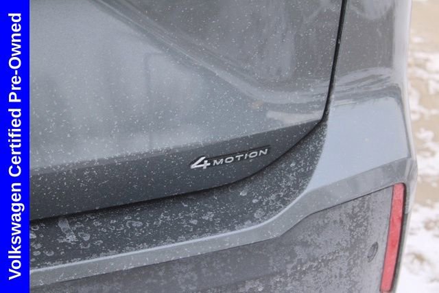 Used 2025 Volkswagen Tiguan SE image 8