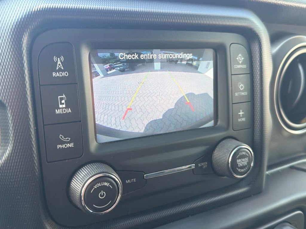 Used 2019 Jeep Wrangler Unlimited Sport S AWD/4WD image 13