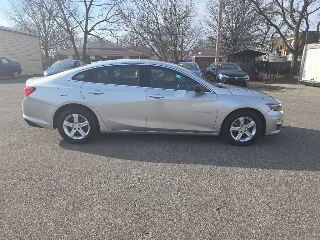Used 2021 Chevrolet Malibu LS image 8