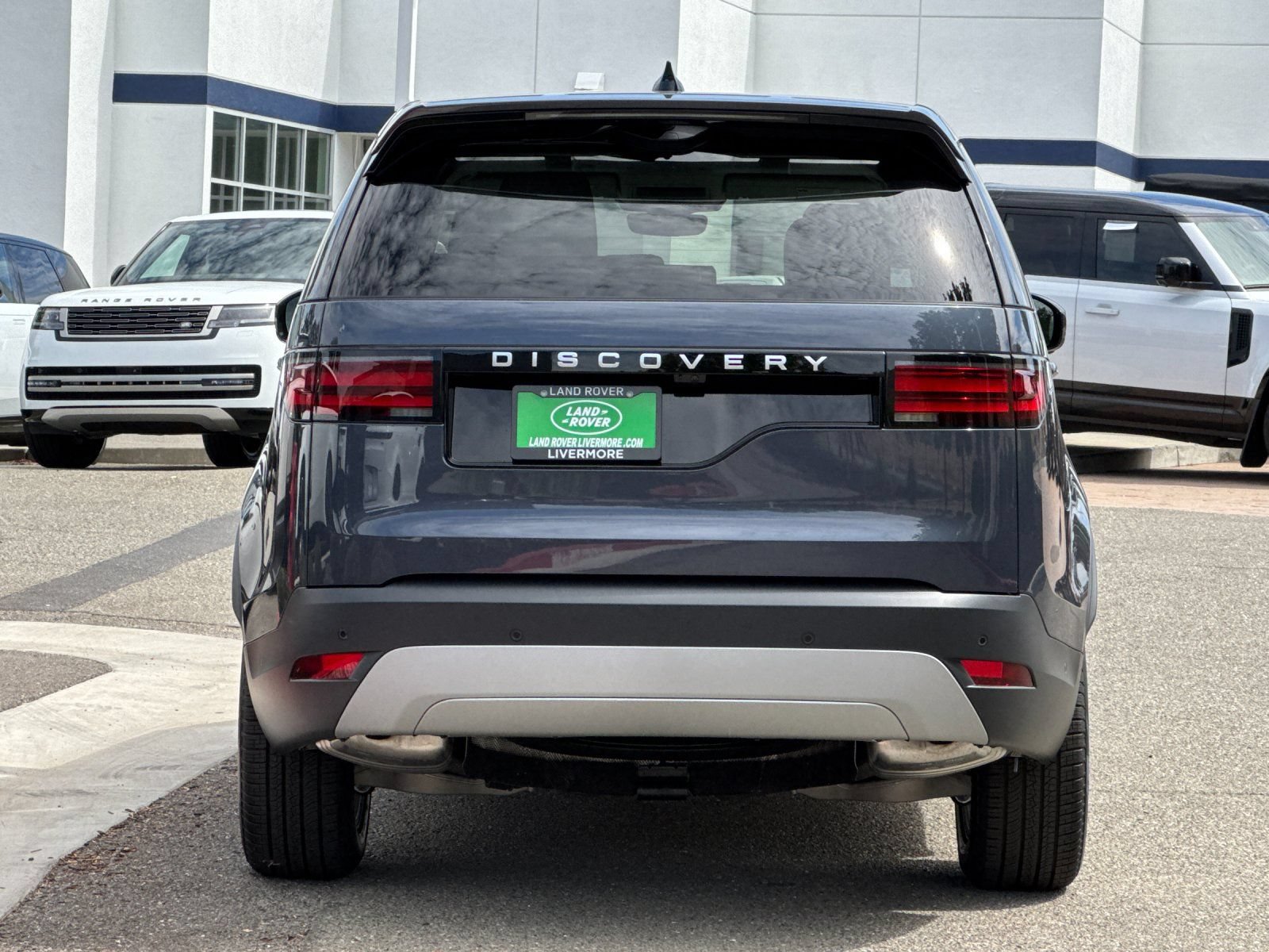 New 2026 Land Rover Discovery S AWD/4WD image 5