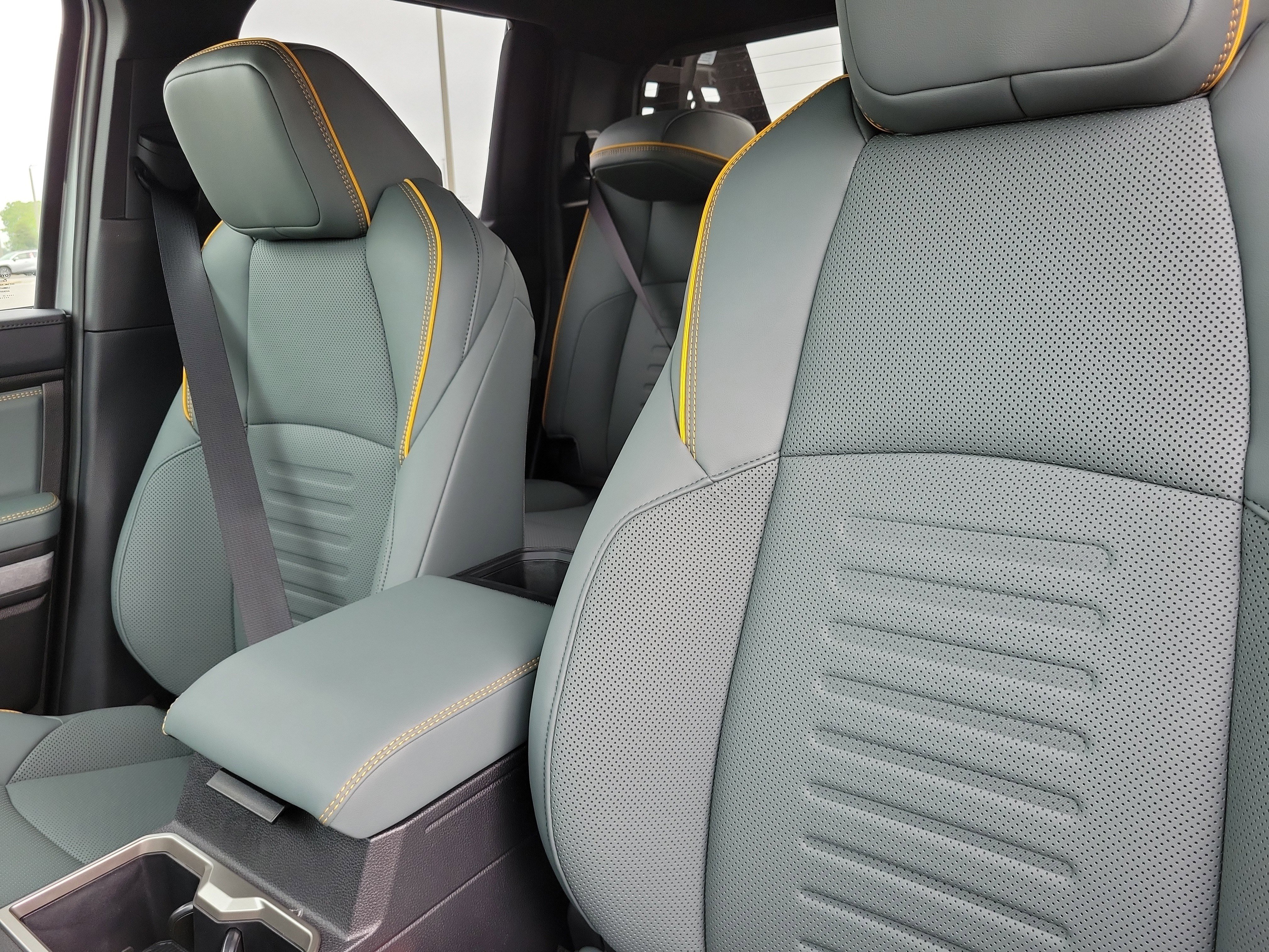 New 2025 Toyota Tacoma 4x4 Double Cab Hybrid image 14