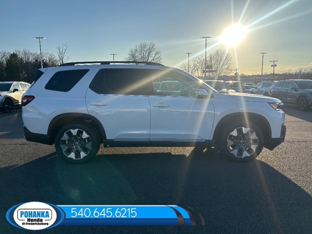 New 2026 Honda Pilot Touring image 6