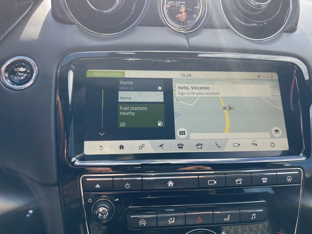Used 2019 Jaguar XJ AWD image 15