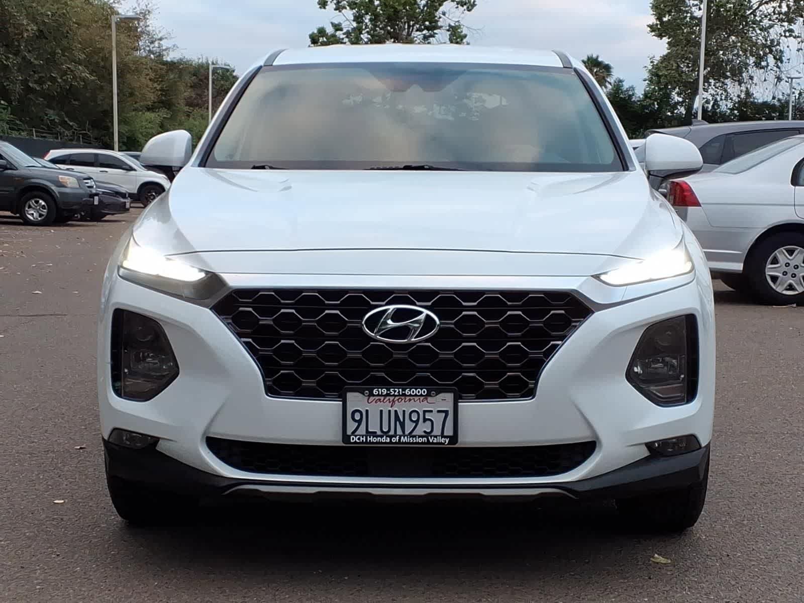 Used 2020 Hyundai Santa Fe SEL AWD/4WD image 2