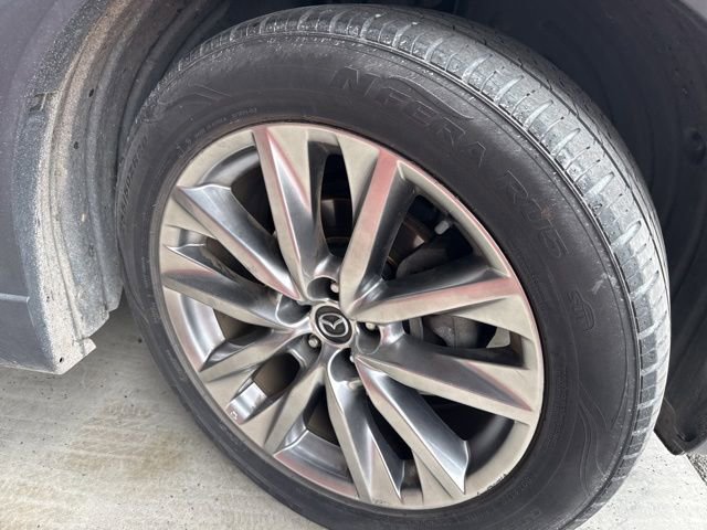 Used 2017 MAZDA CX-9 Grand Touring AWD/4WD image 4