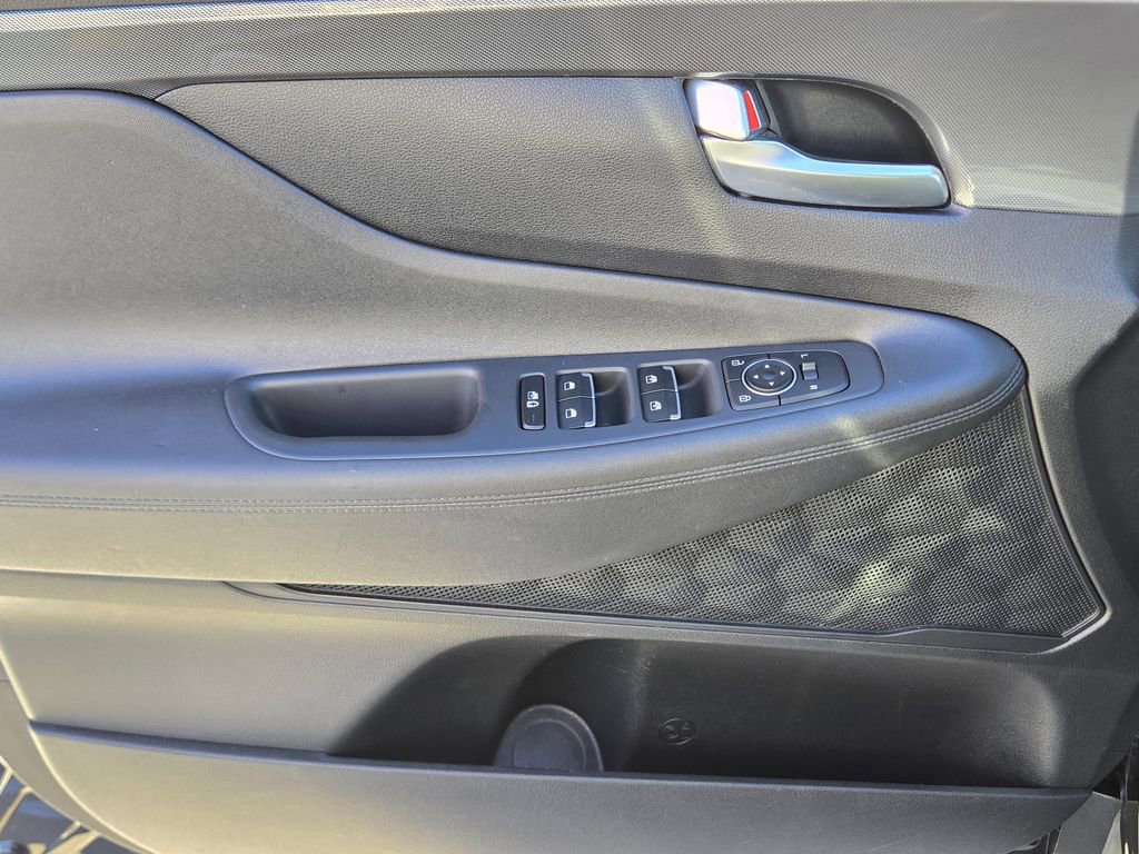 Used 2023 Hyundai Santa Fe SEL image 30