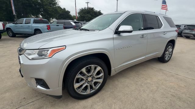 Used 2020 Chevrolet Traverse Premier w/ LPO, Floor Liner Package FWD image 4