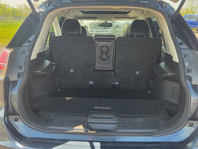 Used 2016 Nissan Rogue SL w/ SL Premium Package FWD image 9