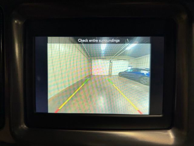 Used 2021 Dodge Challenger SXT image 36