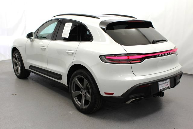 Used 2023 Porsche Macan Turbo AWD/4WD image 14