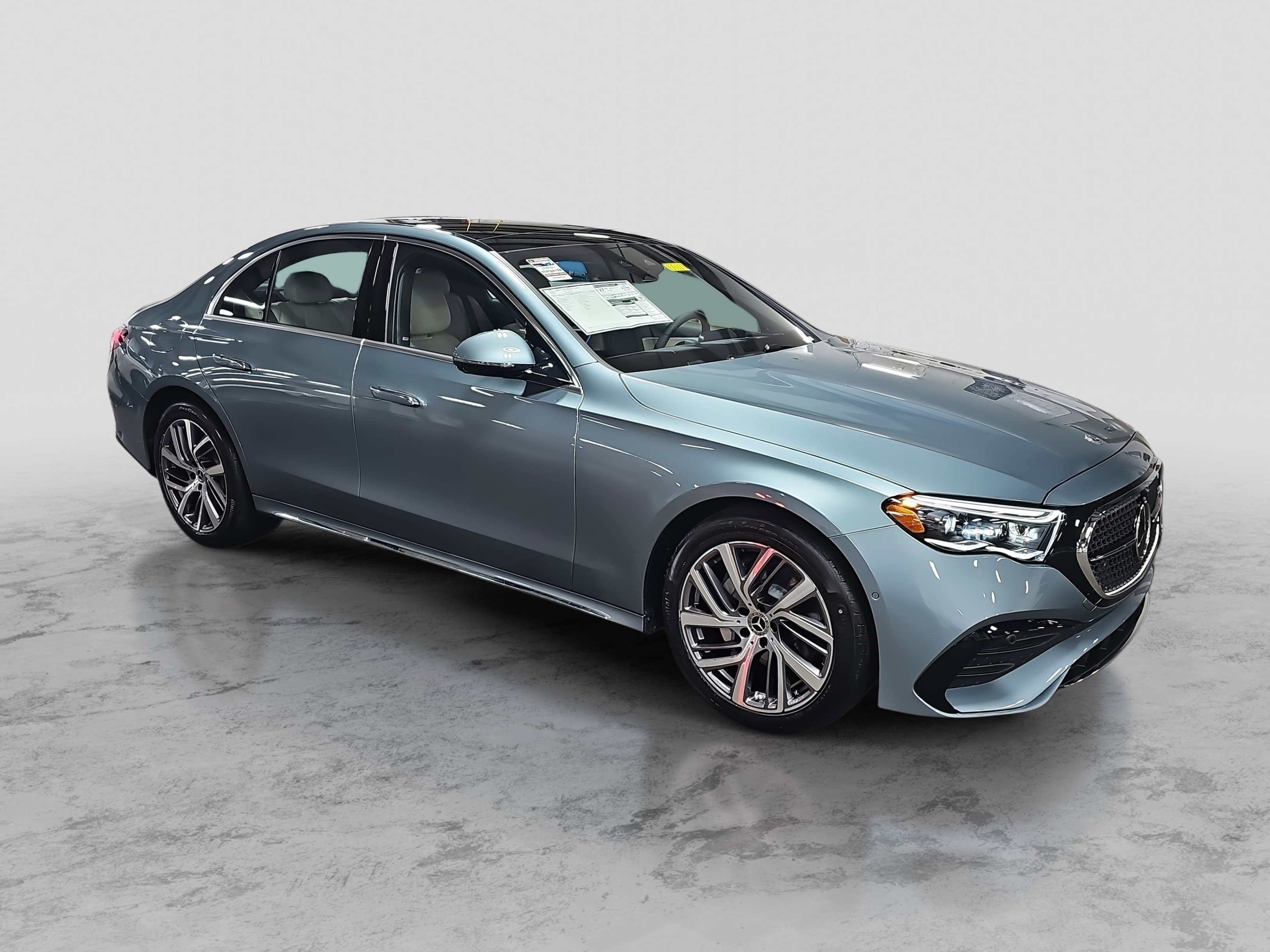 New 2026 Mercedes-Benz E 350 4MATIC Sedan image 3