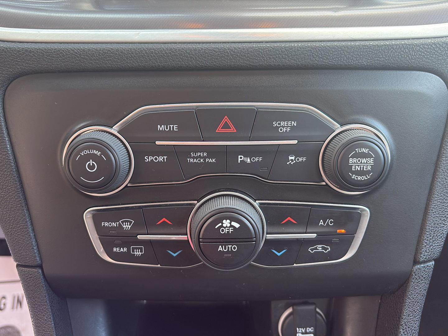 Used 2022 Dodge Charger GT RWD image 15