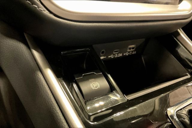 Used 2025 Subaru Outback Limited image 33