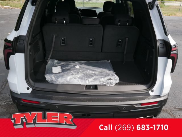 New 2026 Chevrolet Traverse LT w/ Midnight/Sport Edition image 17