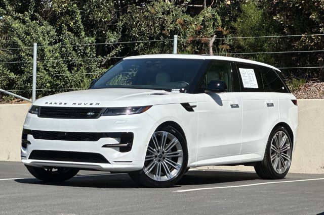 Used 2025 Land Rover Range Rover Sport Dynamic SE