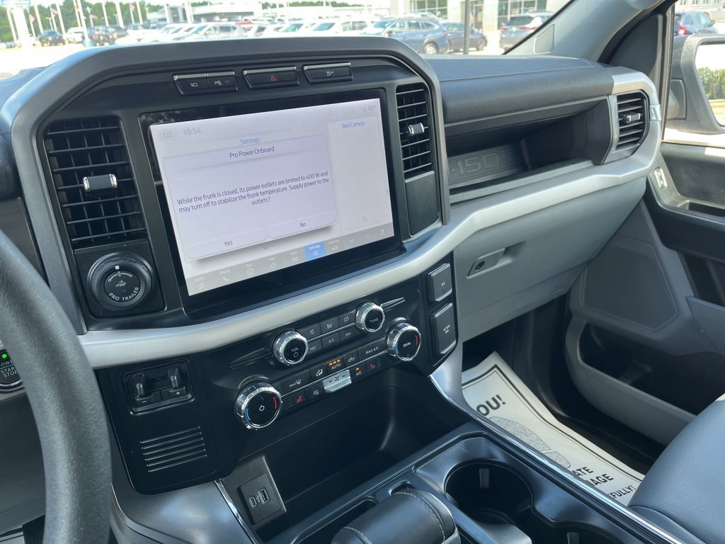 Used 2023 Ford F150 Lightning Pro w/ Tow Technology Package image 21