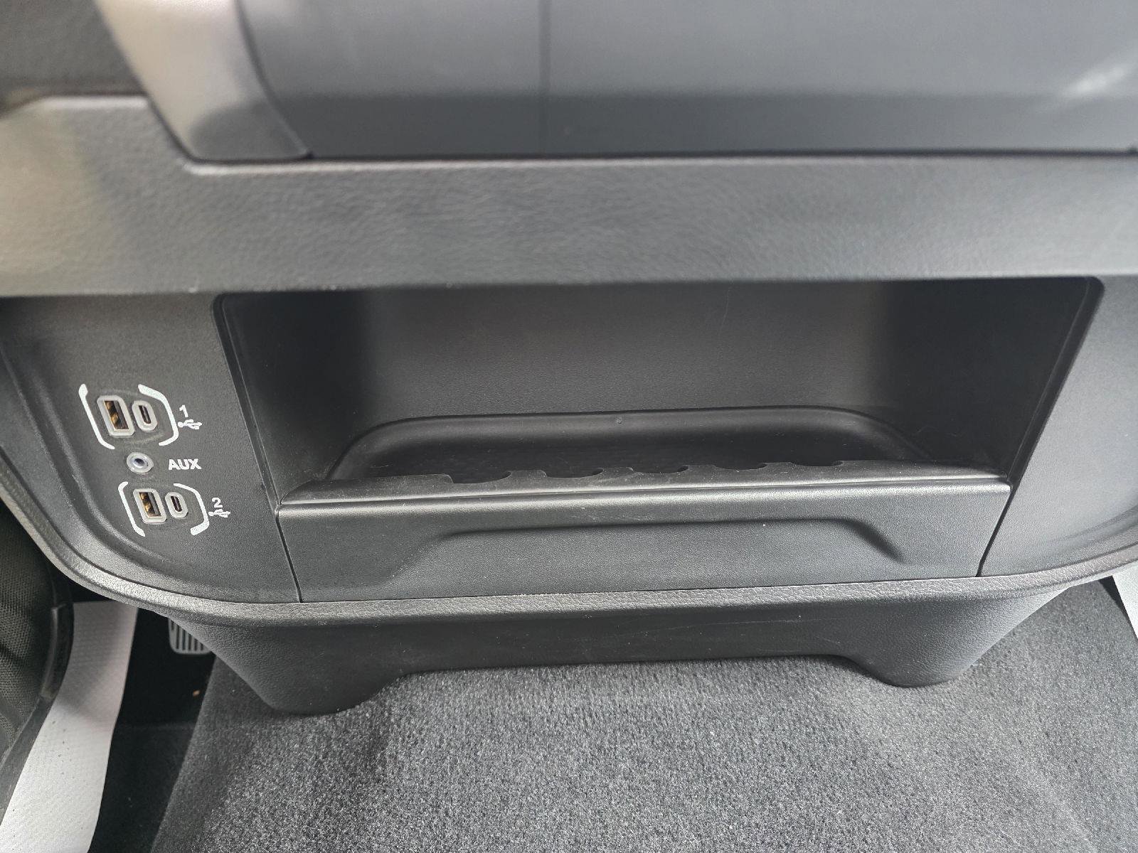 Used 2024 RAM 2500 Big Horn w/ Bed Utility Group image 18