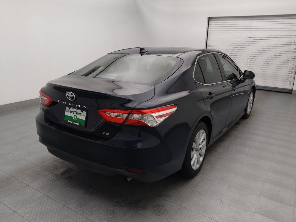 Used 2019 Toyota Camry LE image 9