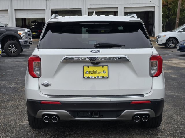 Used 2023 Ford Explorer King Ranch w/ Technology Package image 6